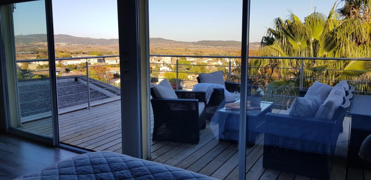 Beautiful Villa With A Stunning View Roujan 外观 照片